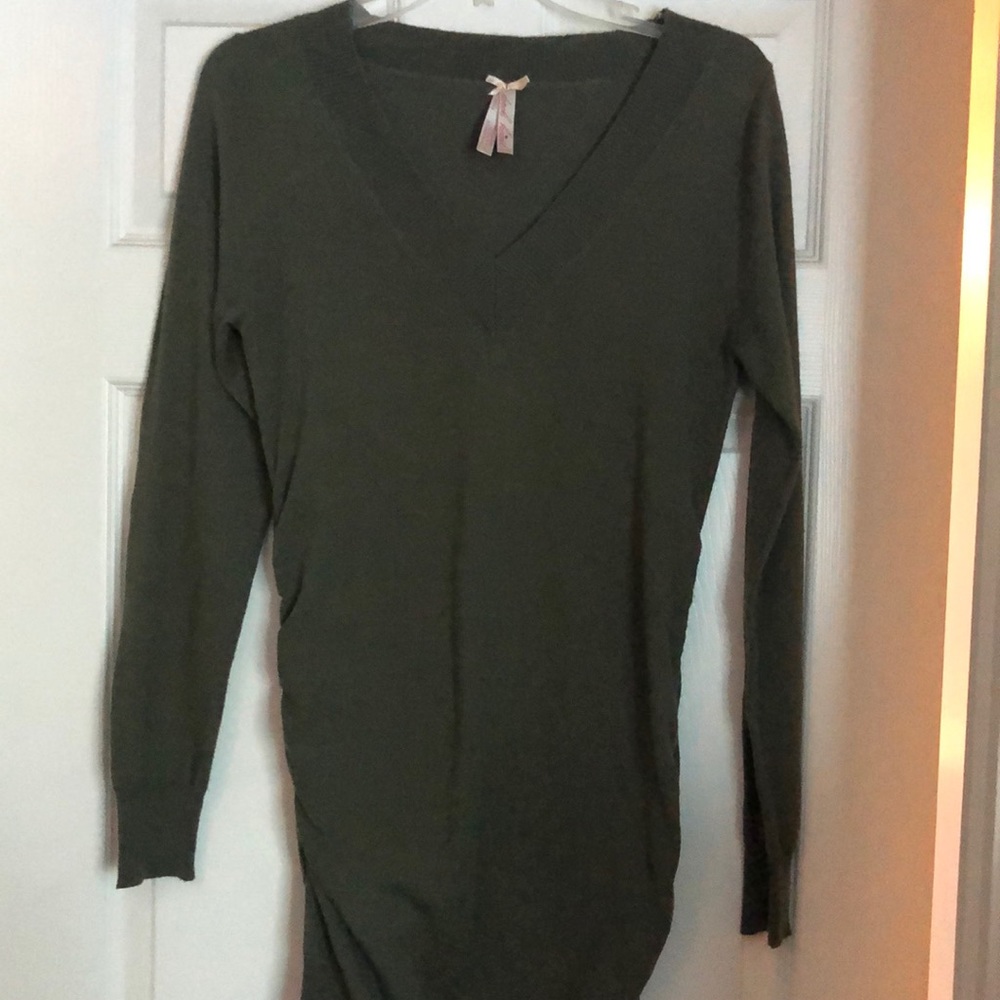Super cute green tunic sweater by Derek Heart